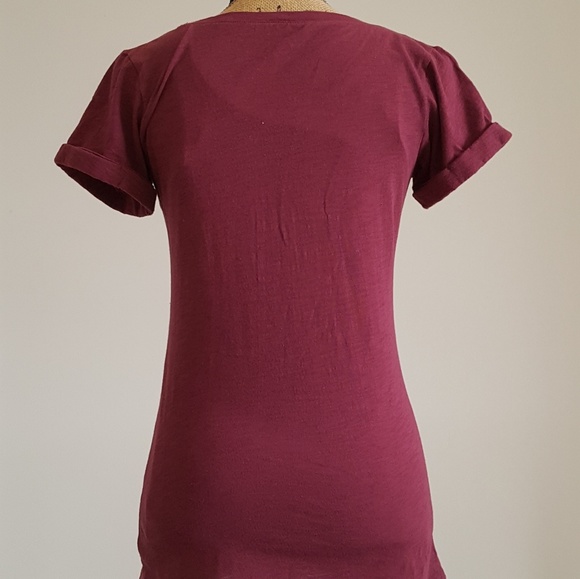 dELiA*s - V-neck - Picture 5 of 7